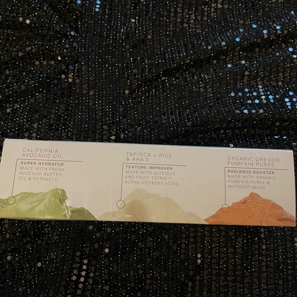 Farm Fresh/ Quick Recovery Face Mask Sampler / 3 Ct / new in box - Picture 3 of 5